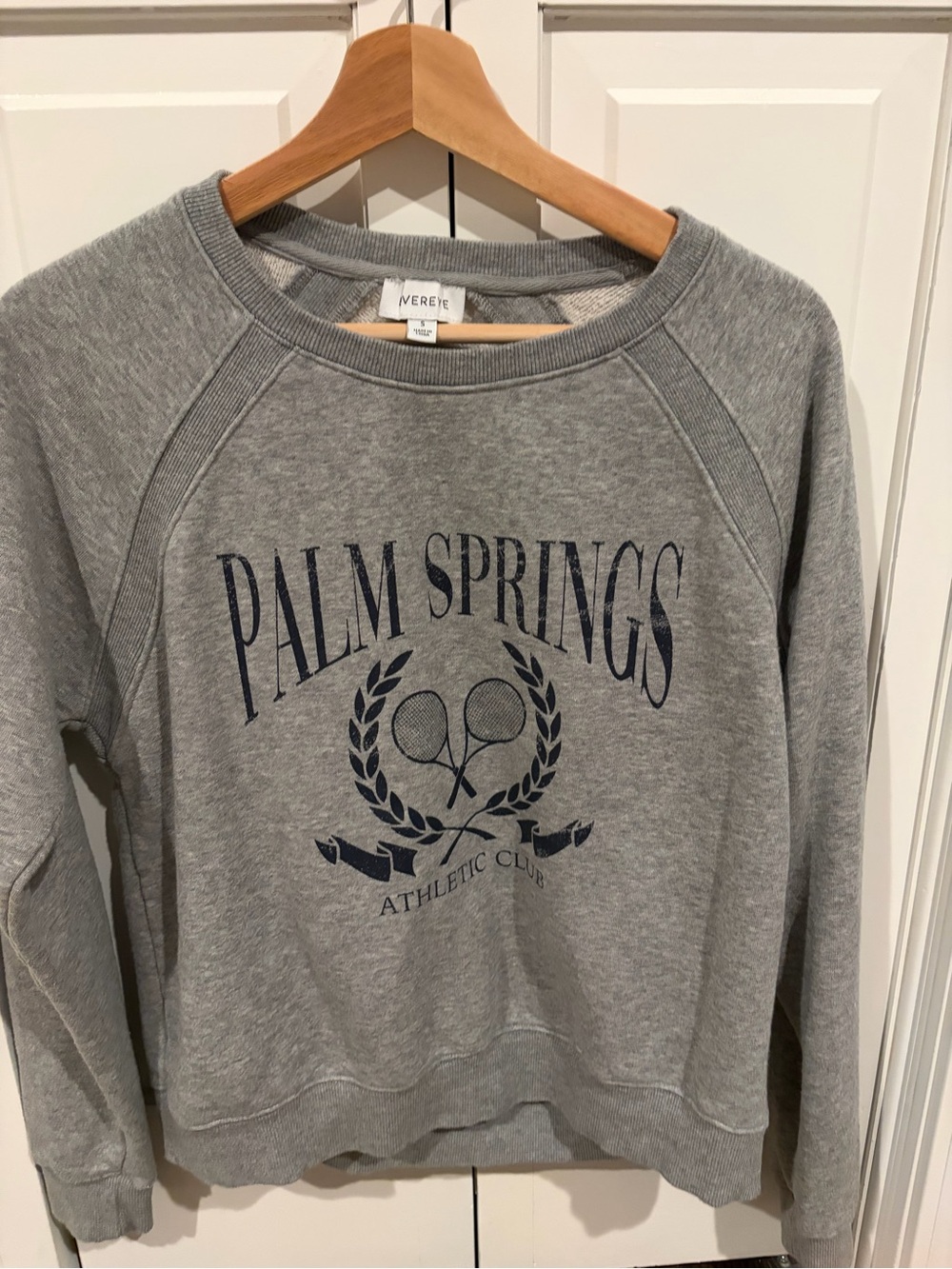 Evereve Gray Palm Springs Crewneck Sweatshirt with Tennis Graphic